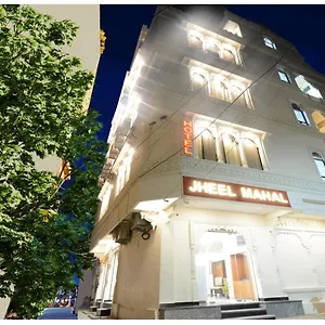 Hotel Jheel Mahal